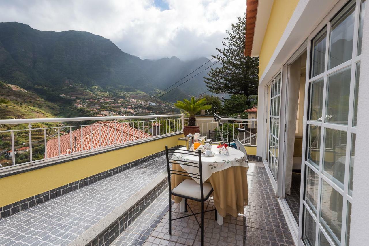 Terrace View House Ferienhaus São Vicente